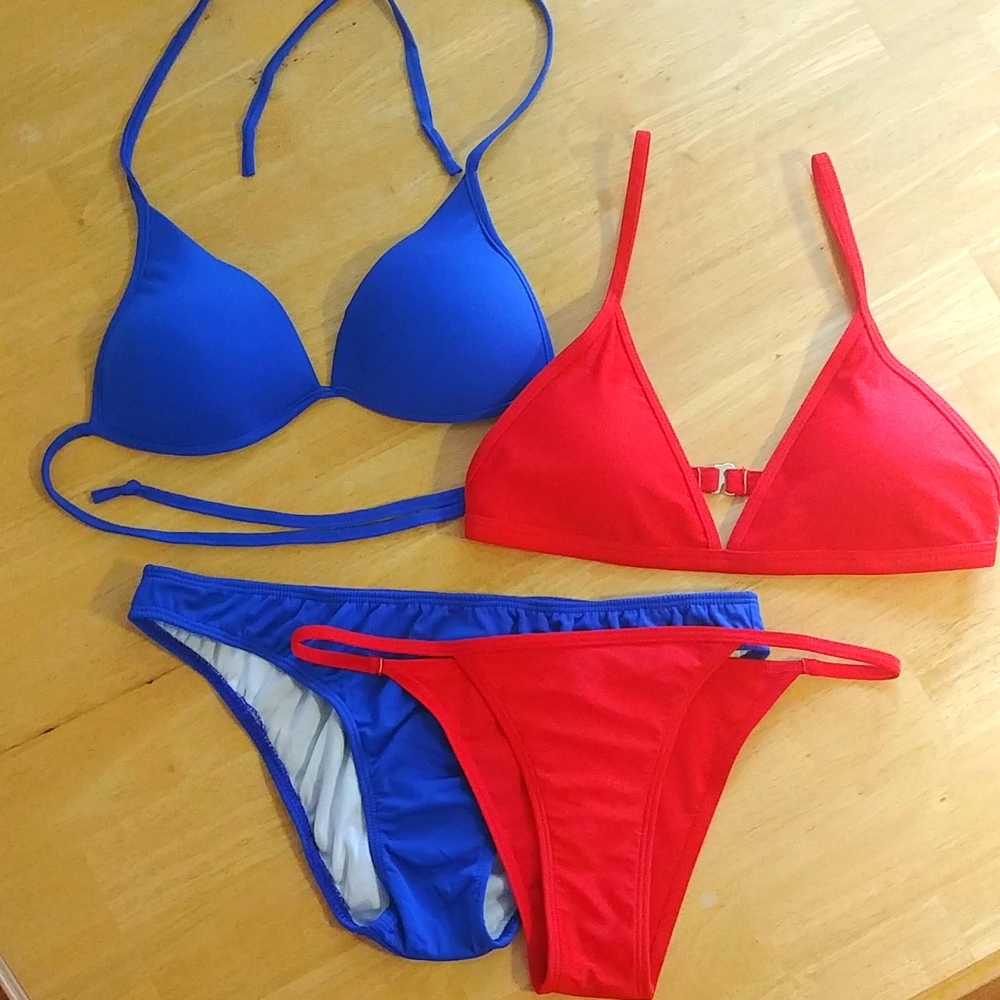 (2 FOR 1) SWIMSUITS SIZE MEDIUM.